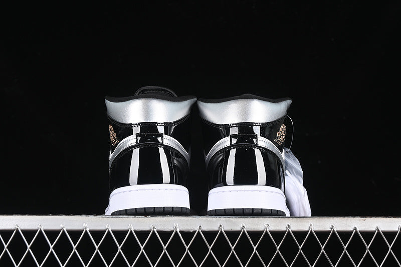 AJ1 Mid