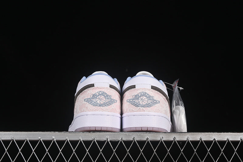 AJ1 Low