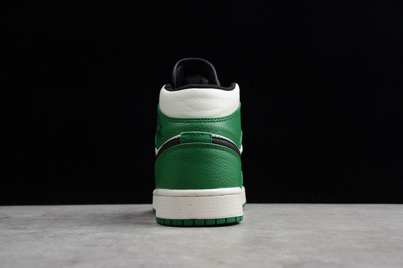 AJ1 Mid