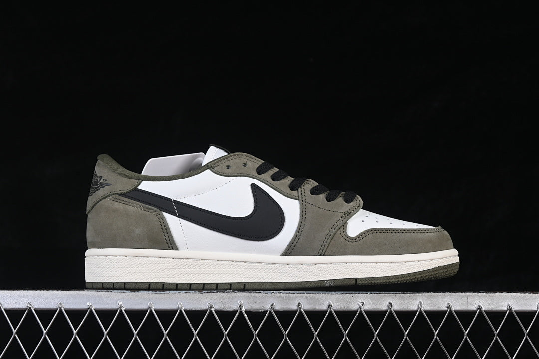 AJ1 Low