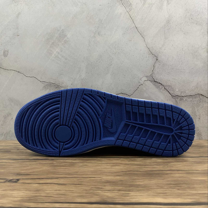 AJ1 High