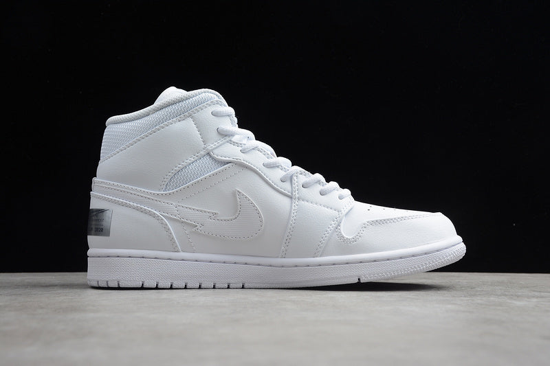 AJ1 Mid