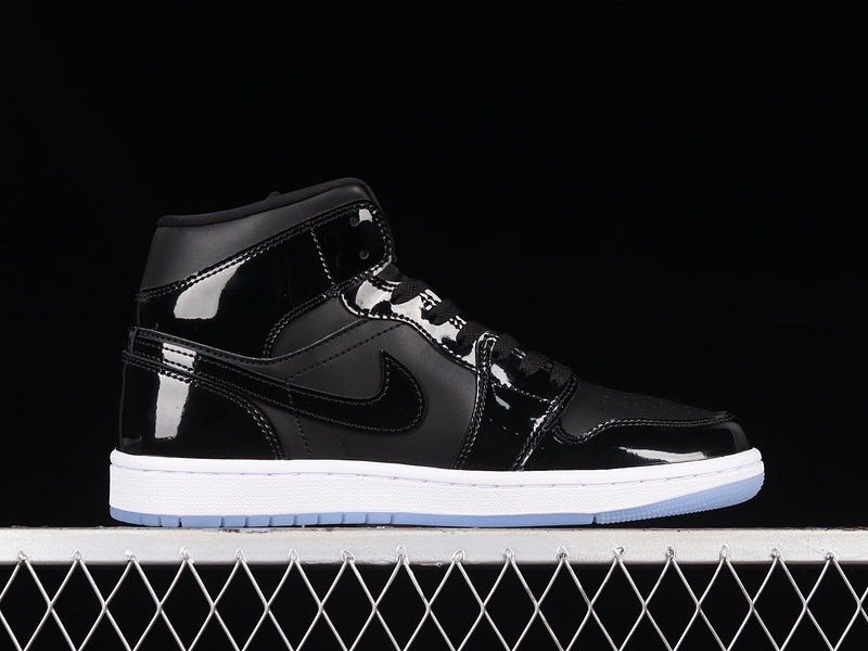 AJ1 Mid