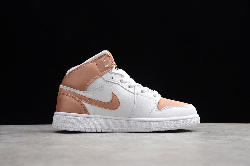 AJ1 Mid