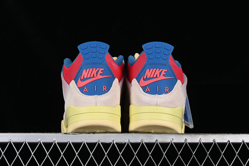 AJ4