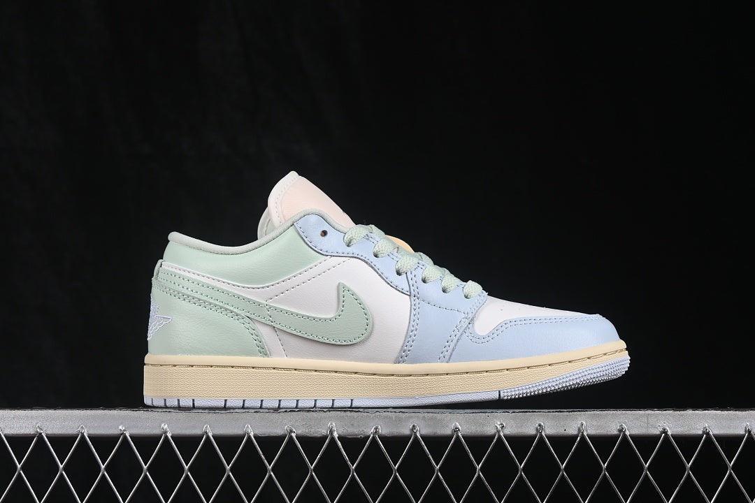 AJ1 Low