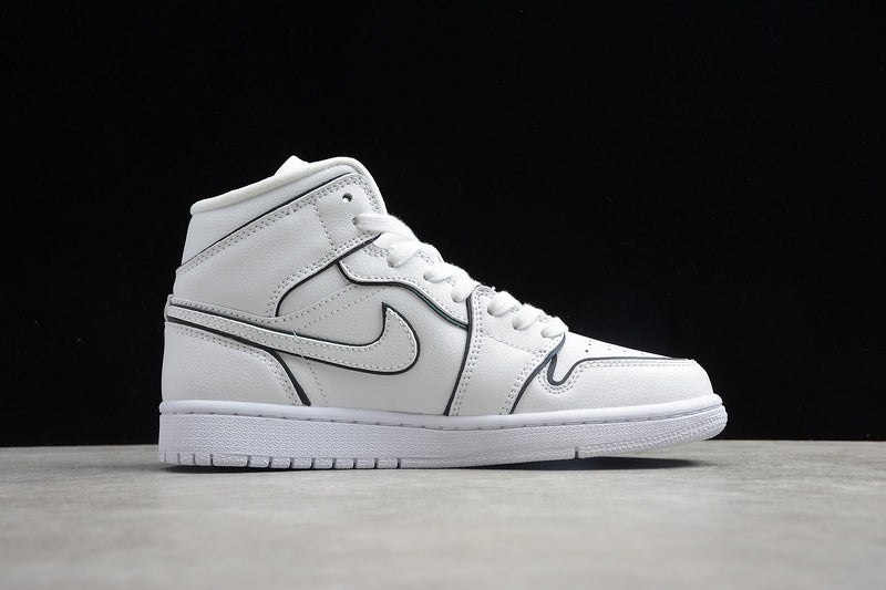 AJ1 Mid