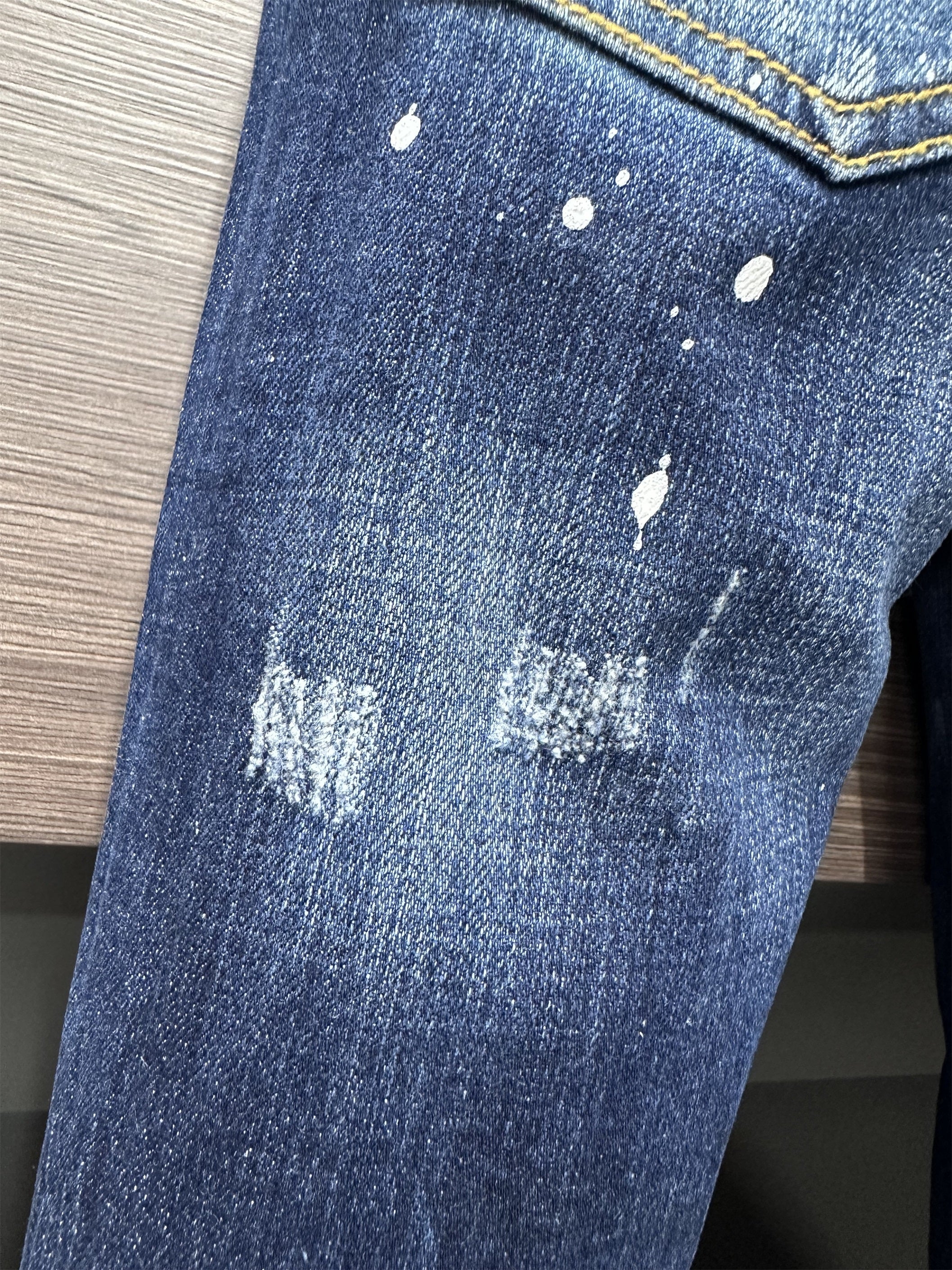 D2 Jeans