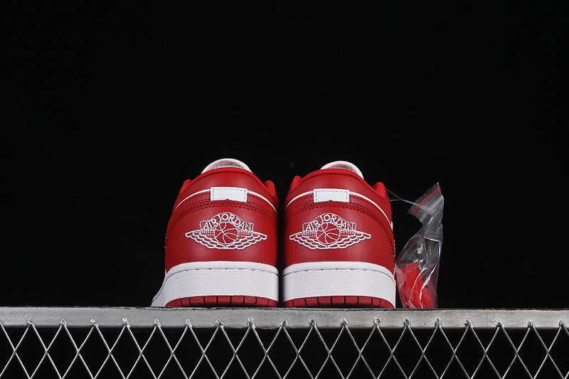 AJ1 Low