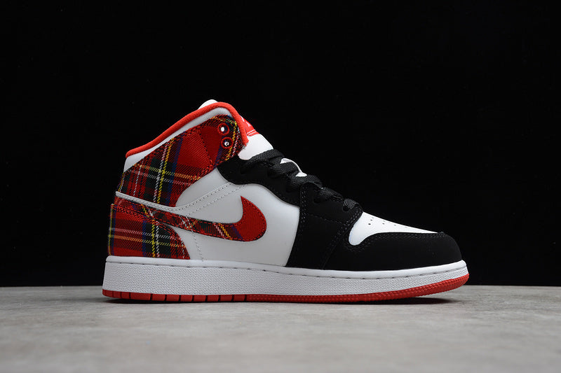 AJ1 Mid