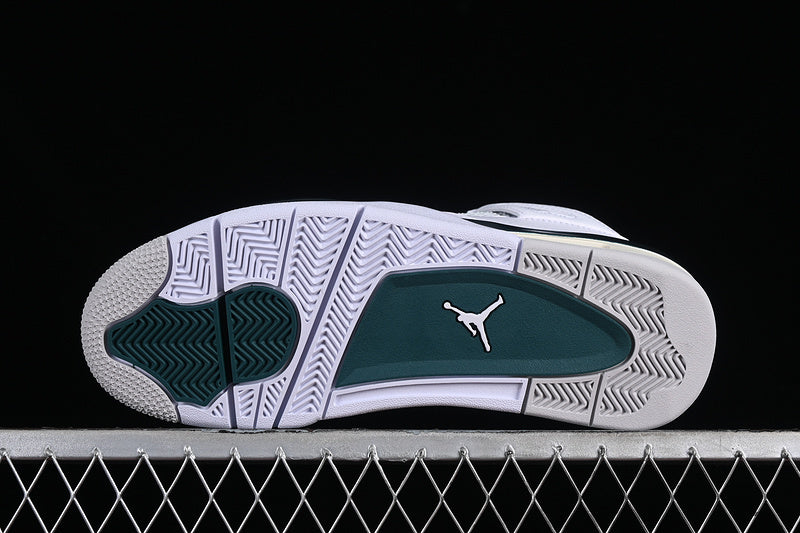 AJ4