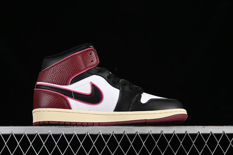 AJ1 Mid