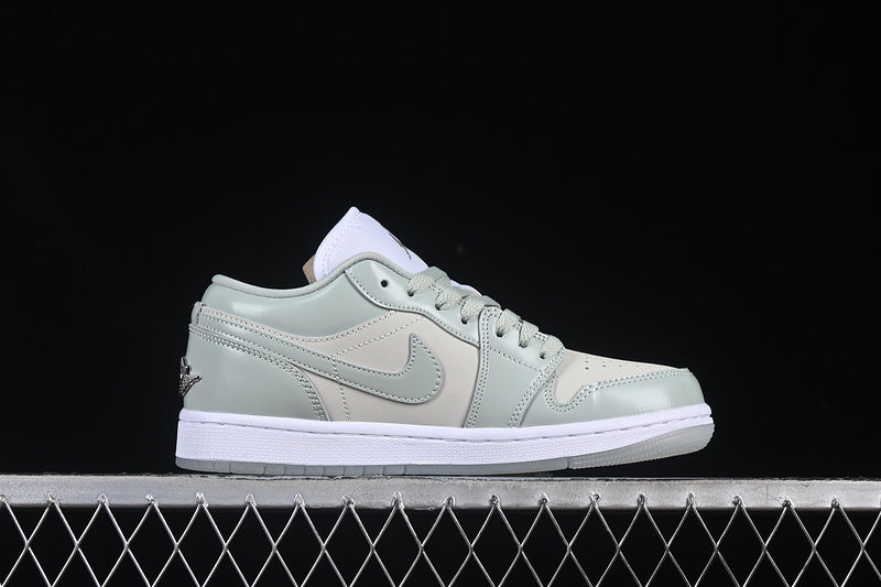 AJ1 Low