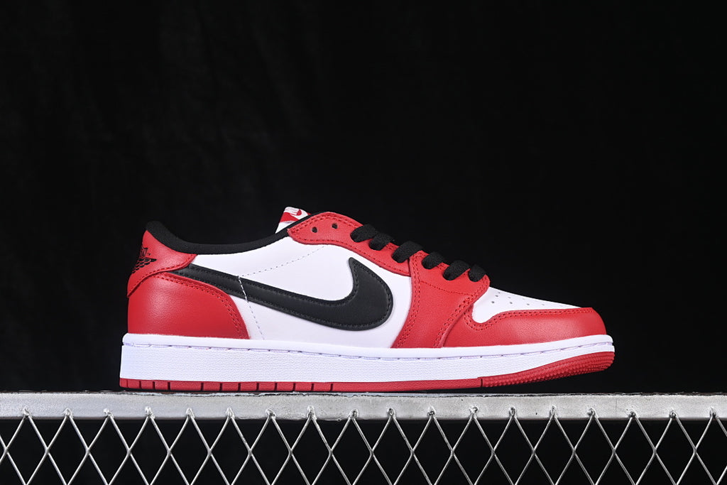 AJ1 Low