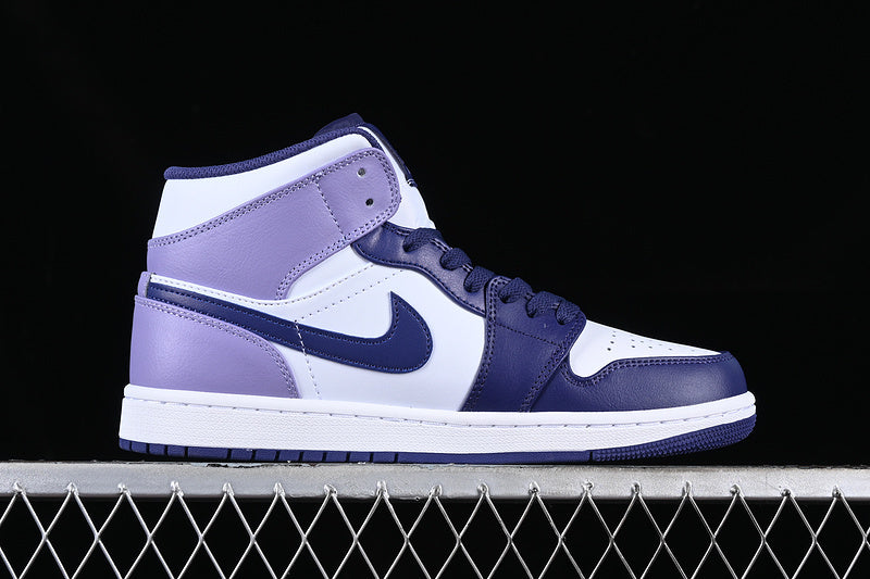 AJ1 Mid
