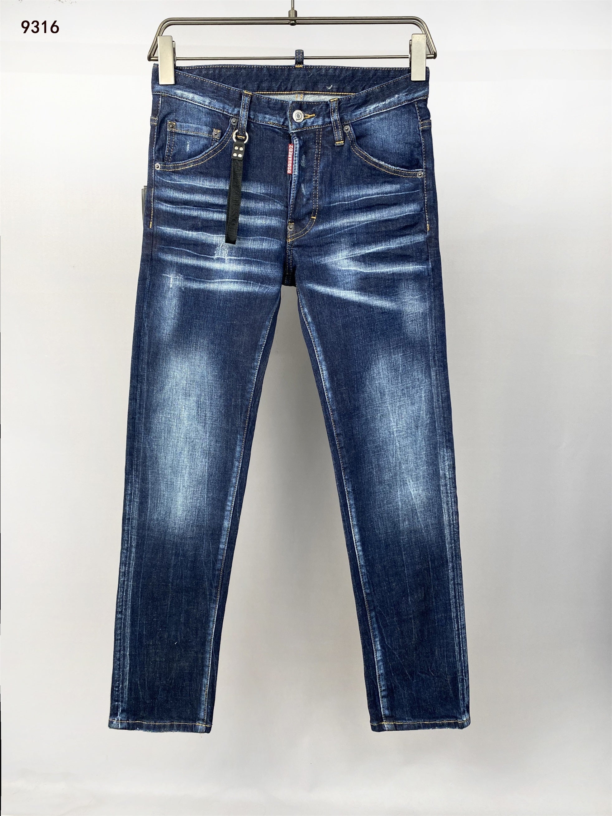 D2 Jeans