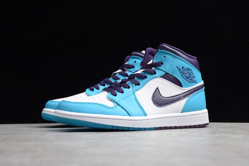 AJ1 Mid