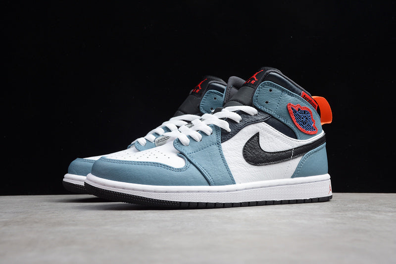 AJ1 Mid