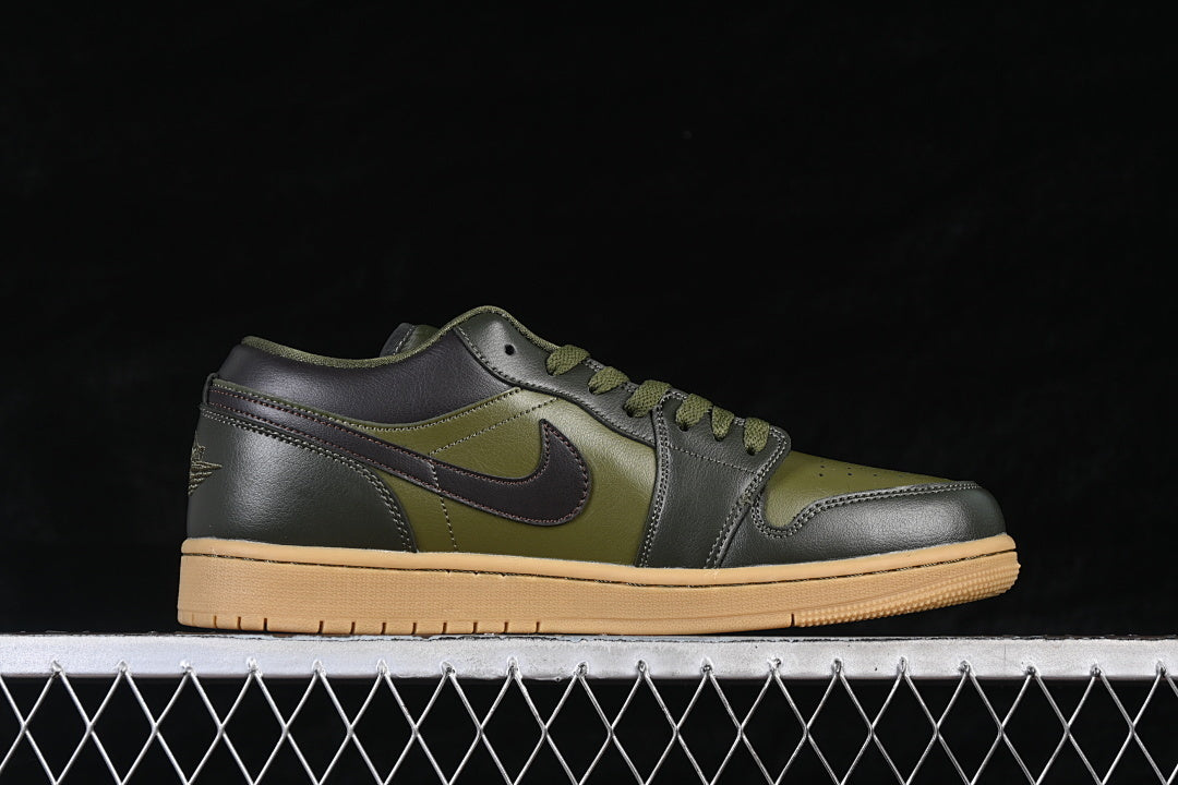 AJ1 Low