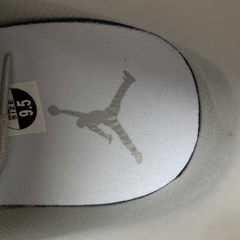 AJ1 Mid