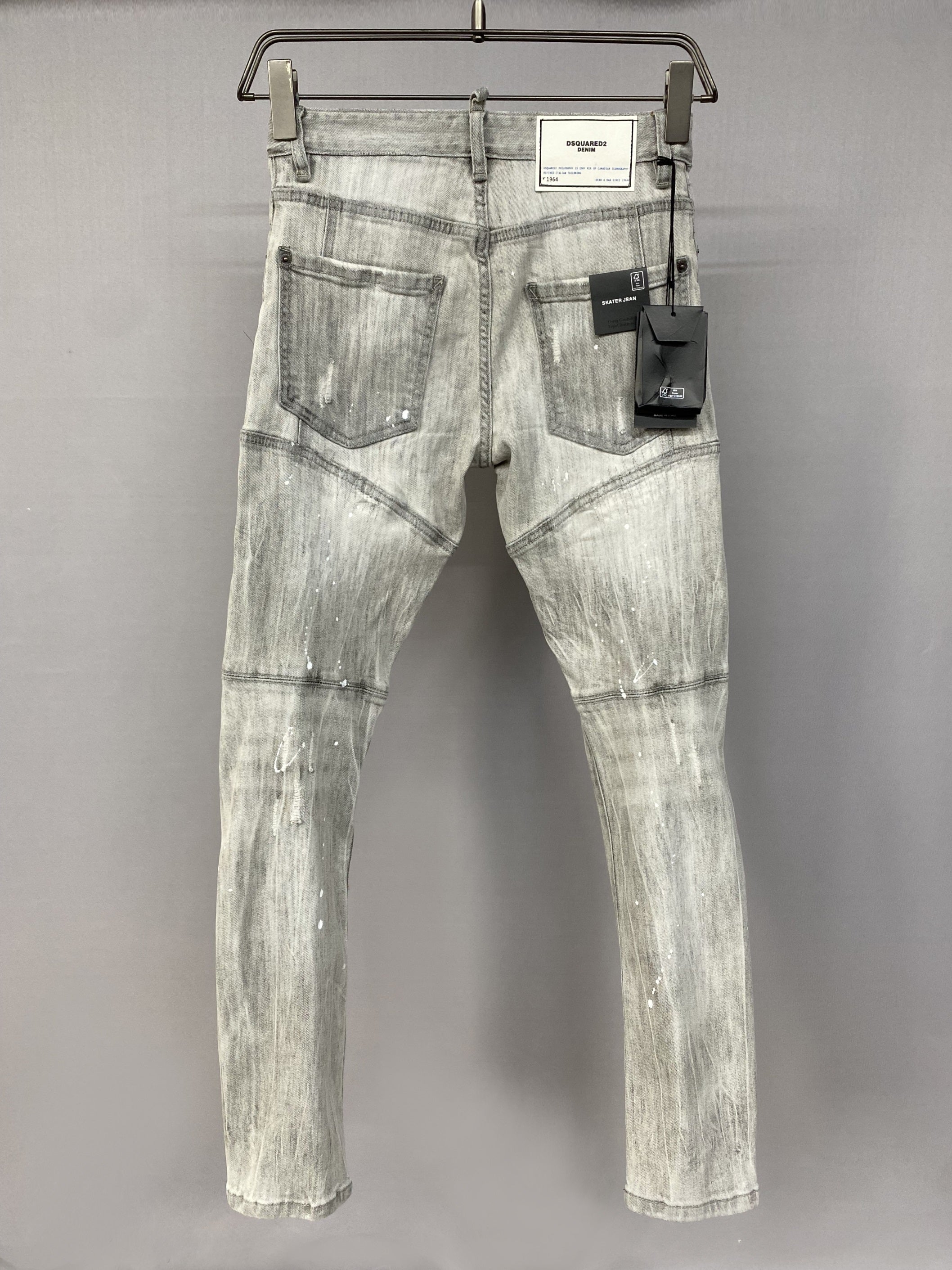 D2 Jeans