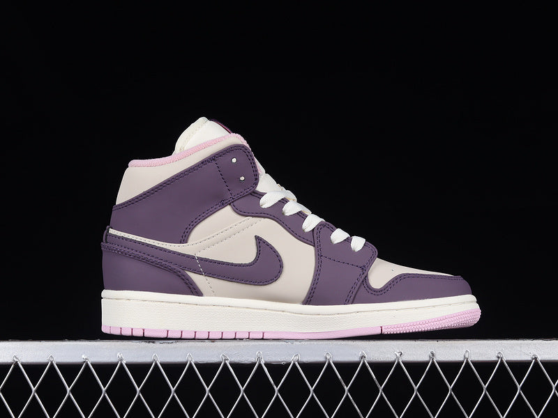 AJ1 Mid