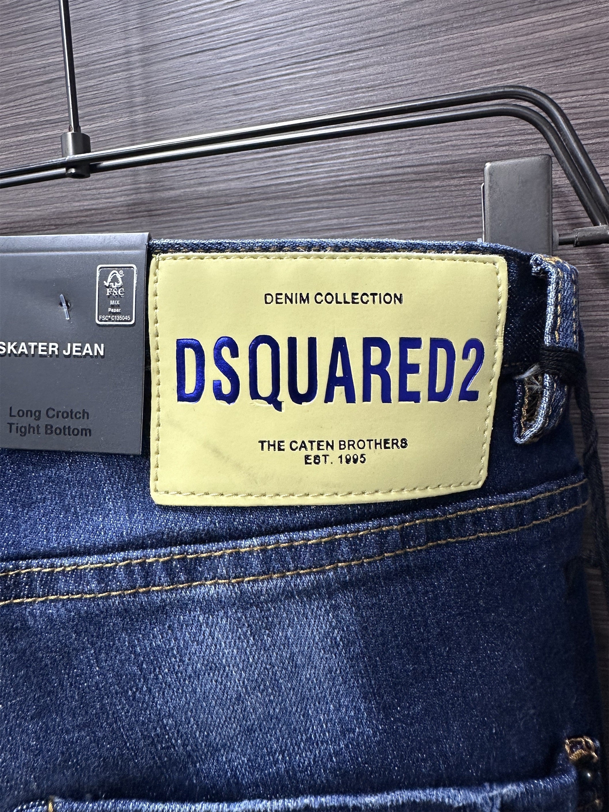 D2 Jeans