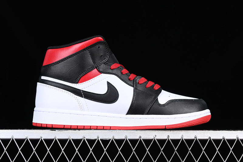 AJ1 Mid
