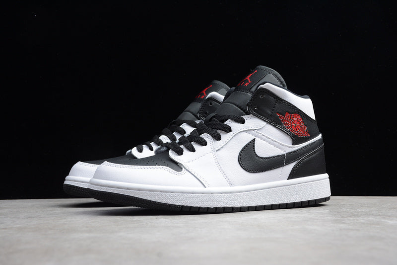 AJ1 Mid