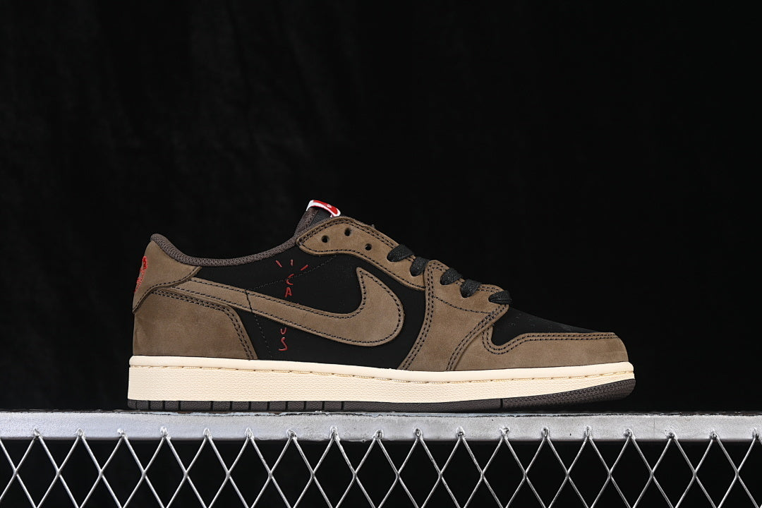 AJ1 Low