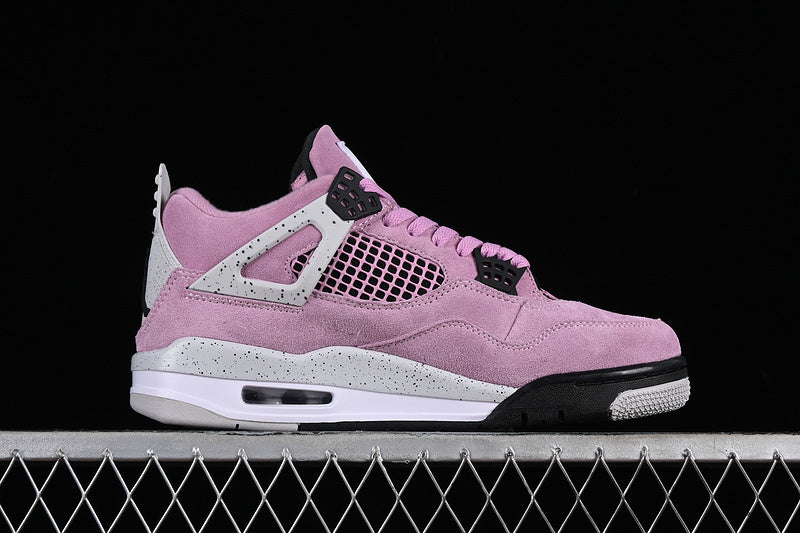 AJ4