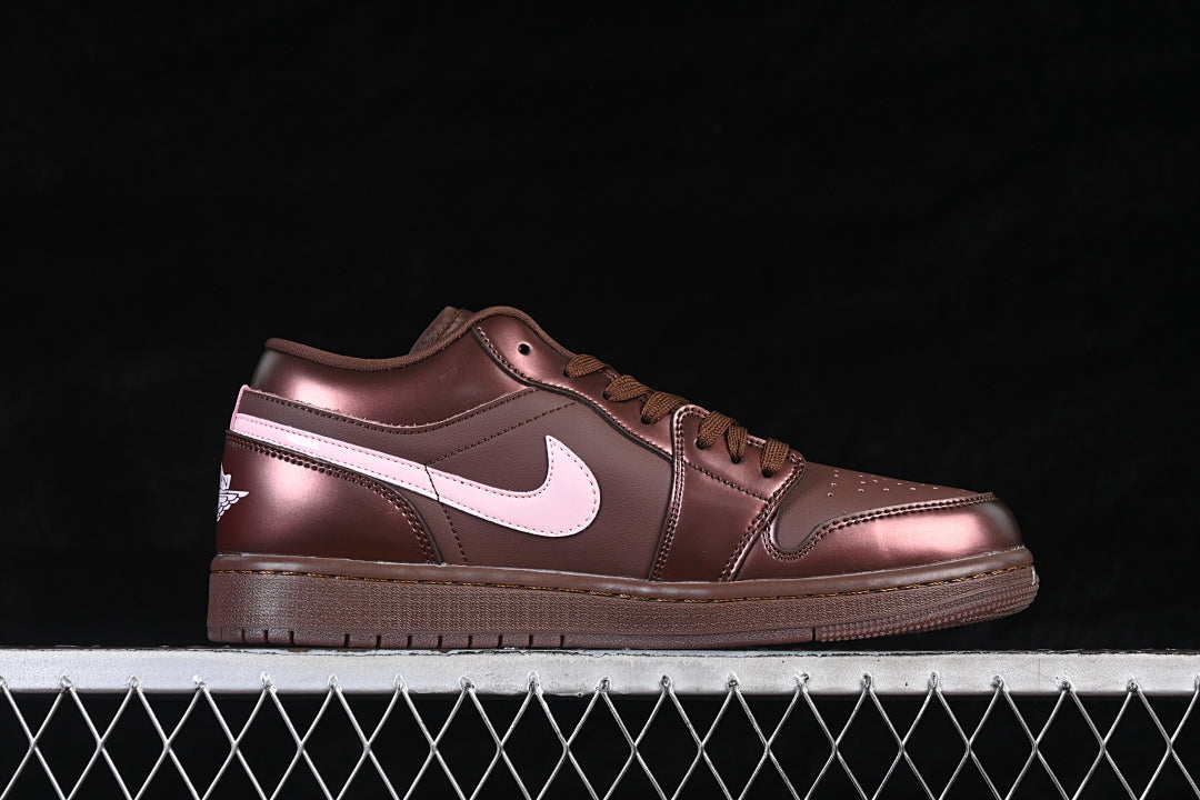 AJ1 Low