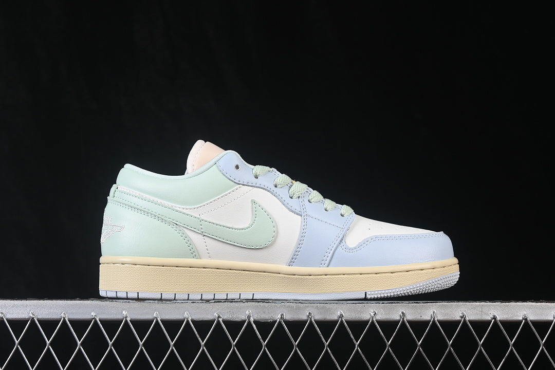 AJ1 Low