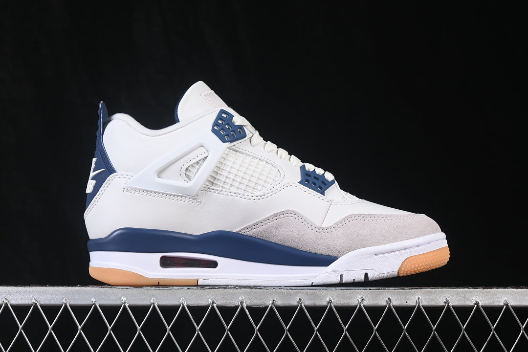 AJ4