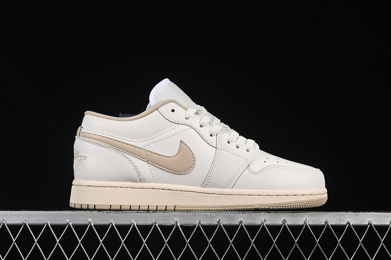 AJ1 Low