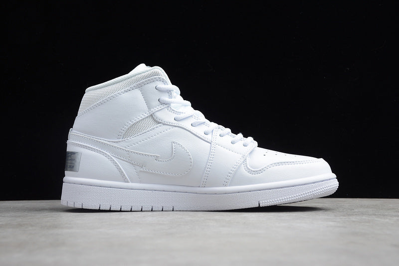AJ1 Mid