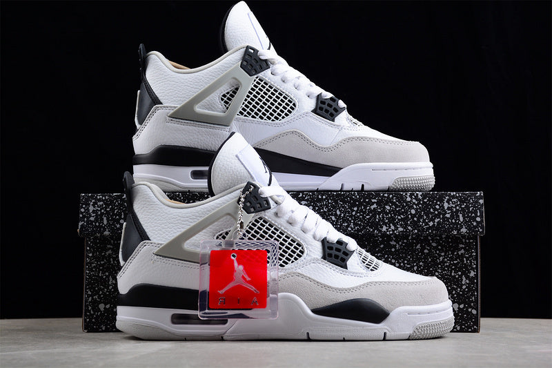 AJ4