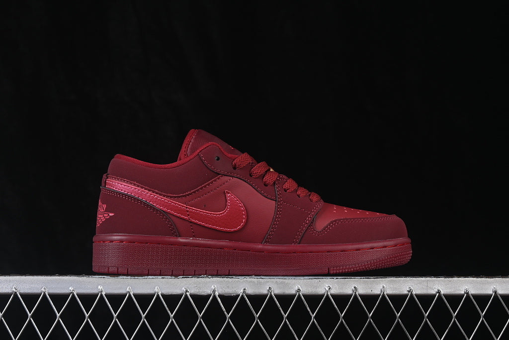 AJ1 Low