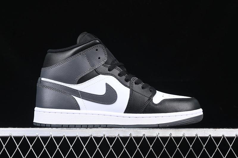 AJ1 Mid