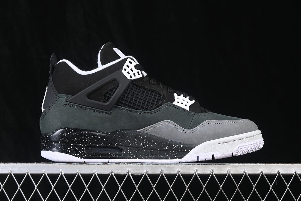 AJ4