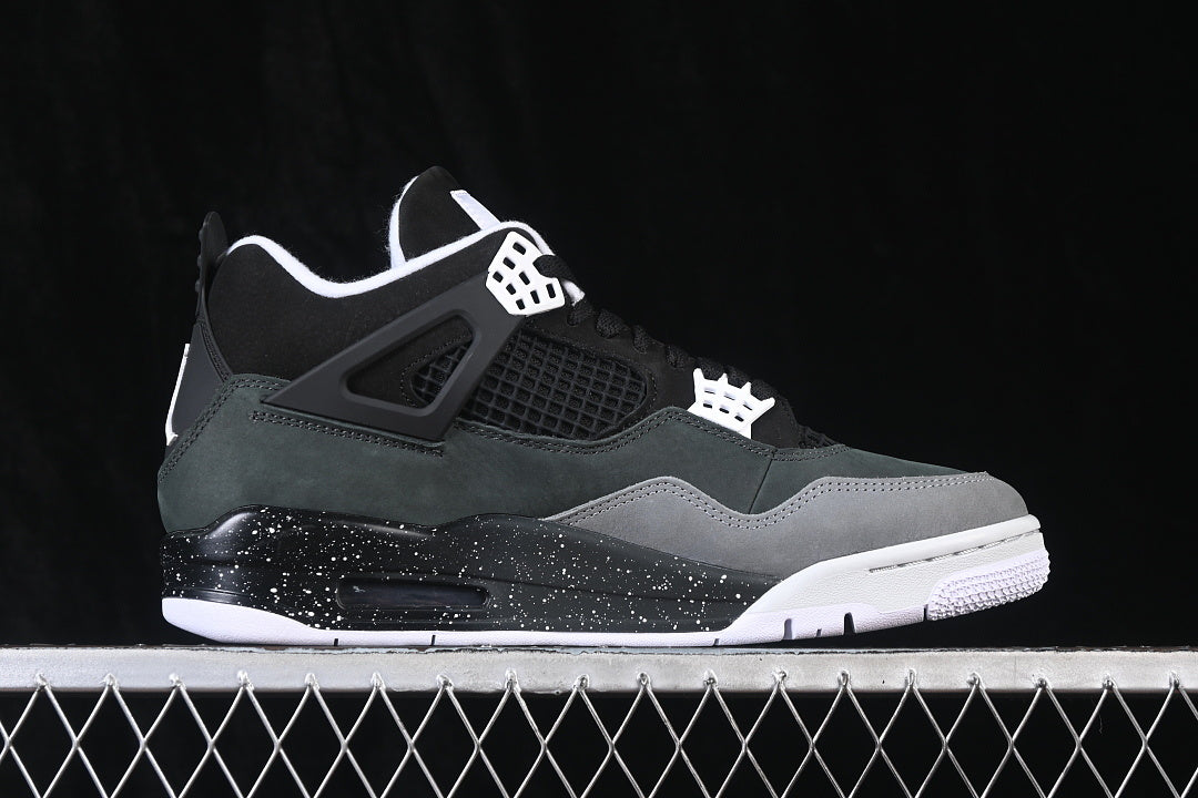 AJ4