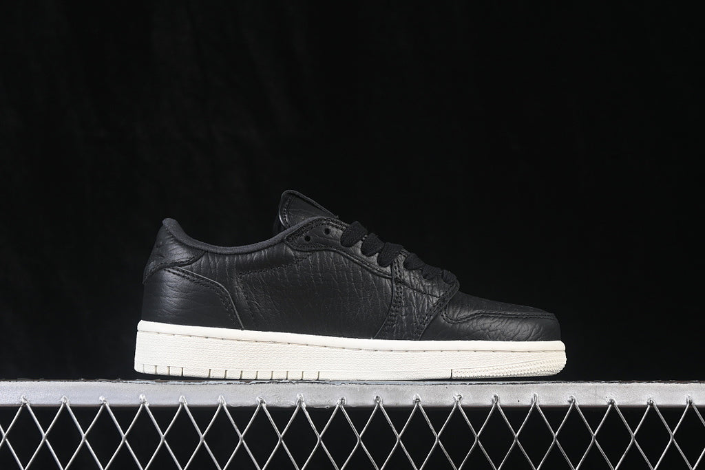 AJ1 Low