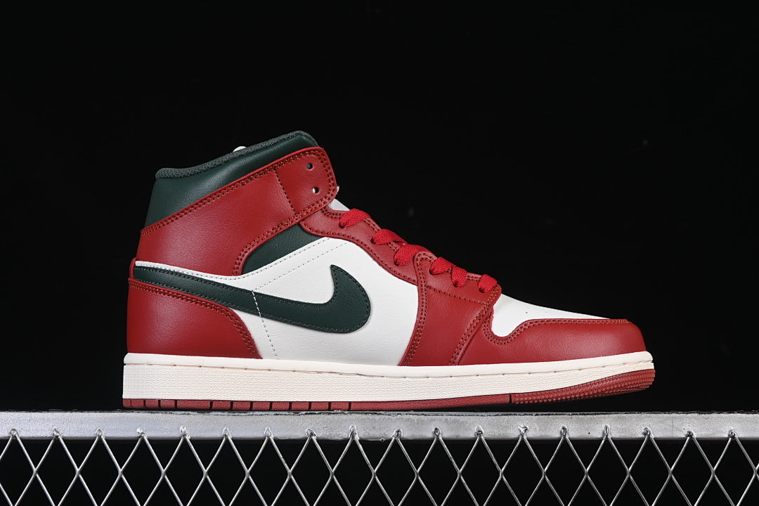 AJ1 Mid