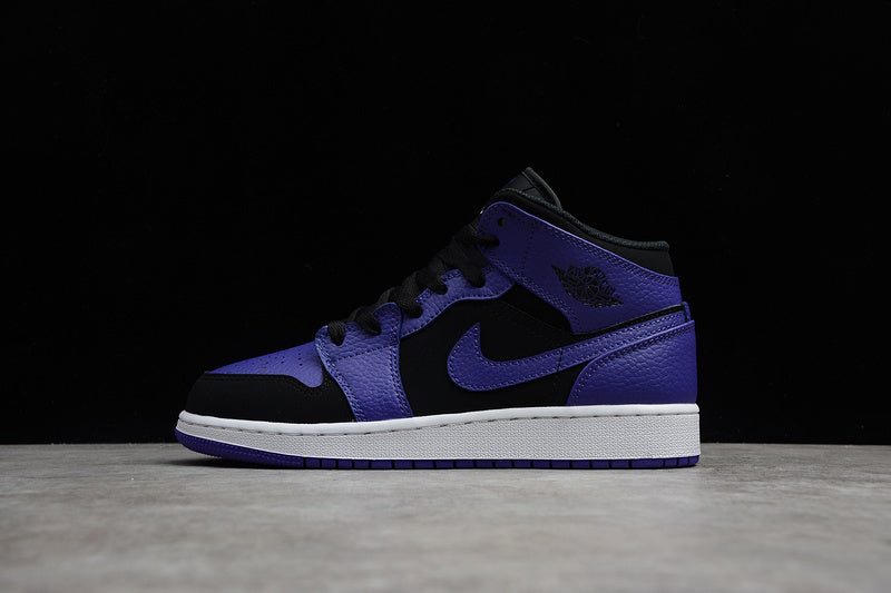 AJ1 Mid