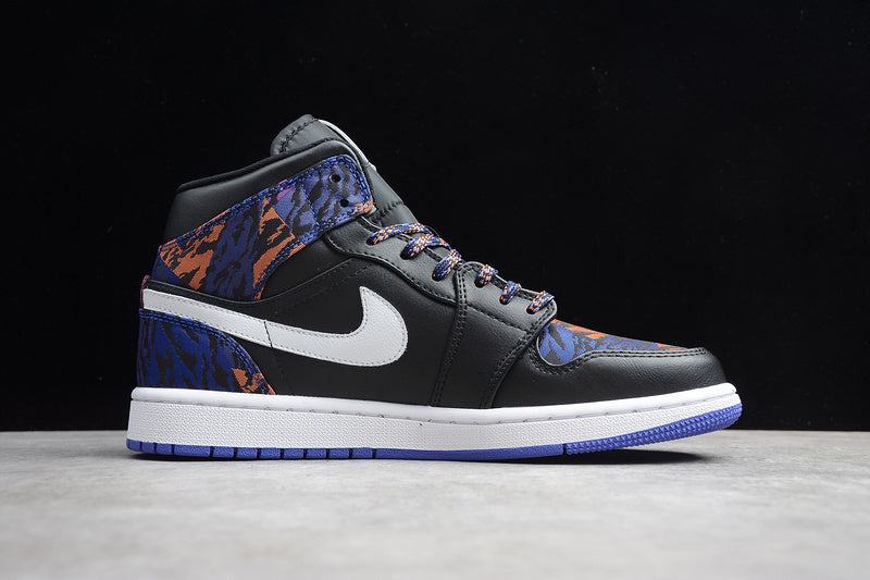 AJ1 Mid