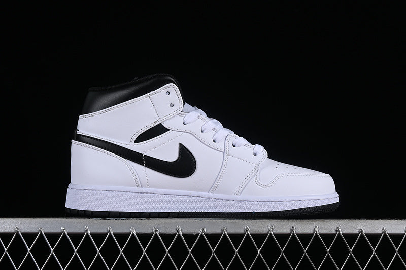 AJ1 Mid