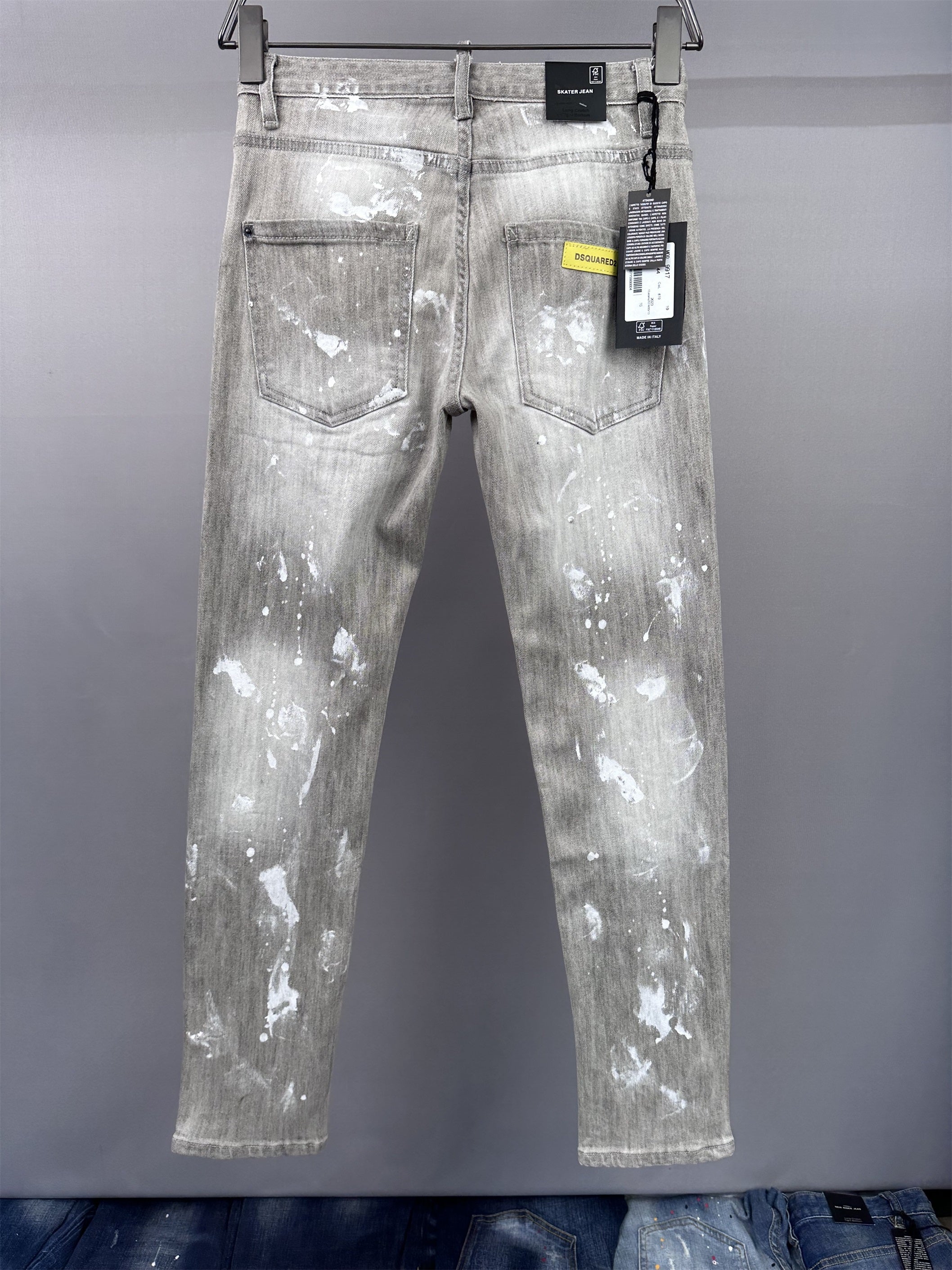 D2 Jeans