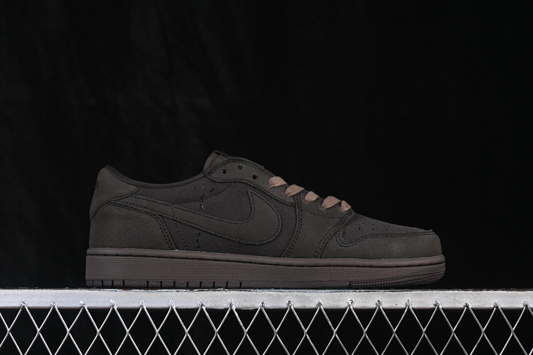 AJ1 Low