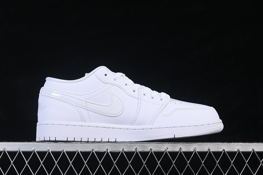 AJ1 Low
