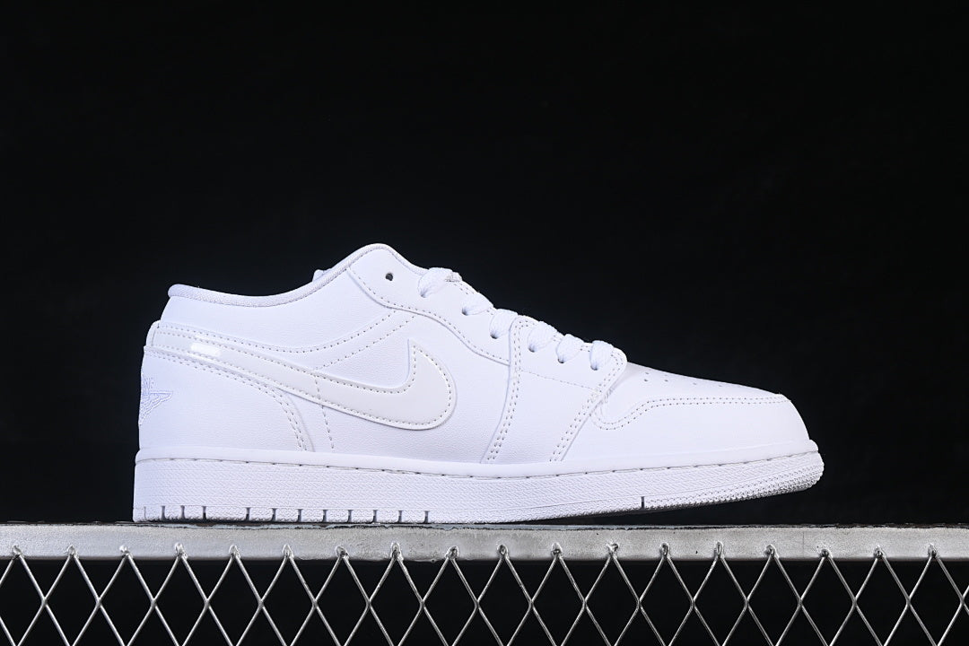 AJ1 Low